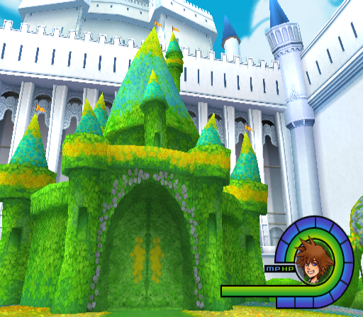 File:KingdomHearts DisneyCastleCourtyardCastle.png